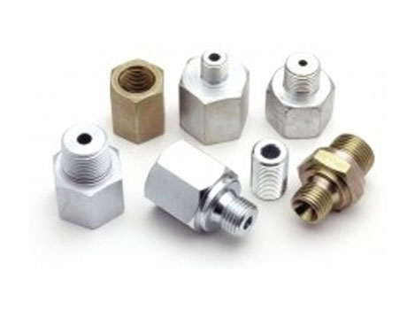 Соединитель для использования в сист. сверхвысокого давления 240MPa G 1/4" 	9/16"-18 UNF                