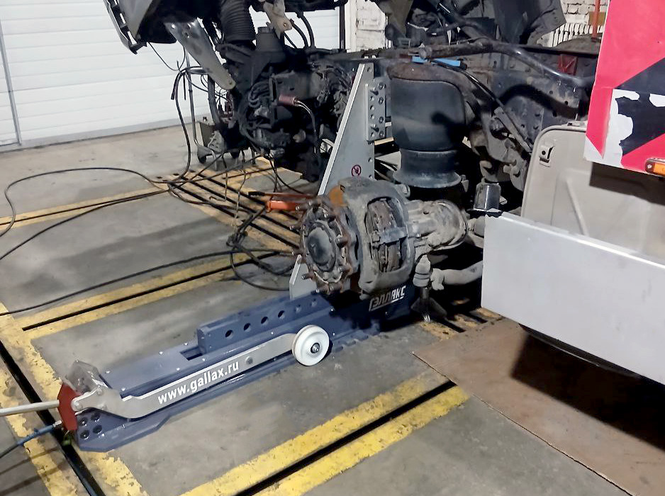 Комплект "ЭКОНОМ" силового оборудования для правки рам грузовиков