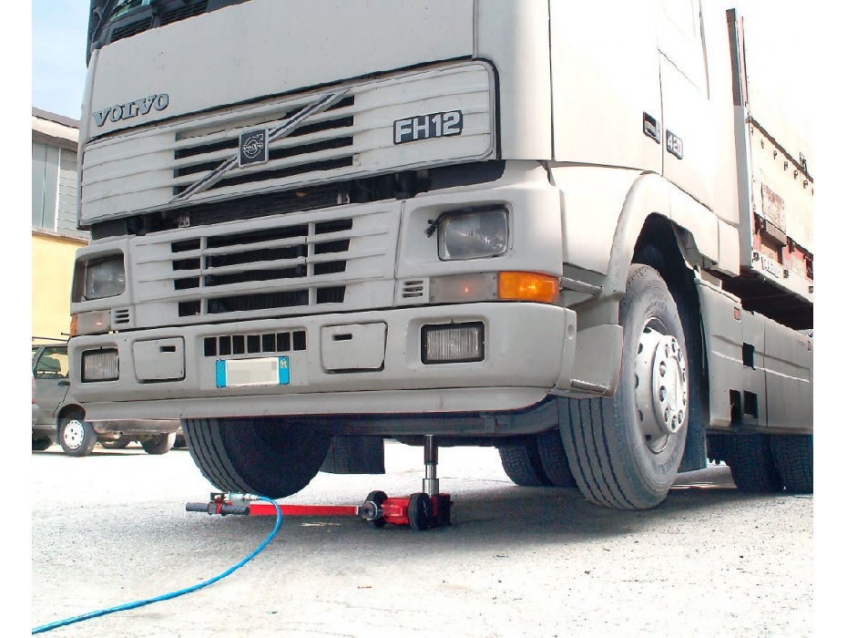 Домкрат пневмогидравлический компактный, стандартный, 40/20 т