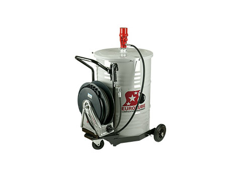 Нагнетатель смазки передвижной под бочку180 кг; без бочки, без пластины прижимной; катушка с шлангом 10м x 3/8”; пистолет для раздачи смазки; пневмопривод 55:1; 1МПа; 0,7 кг/мин.