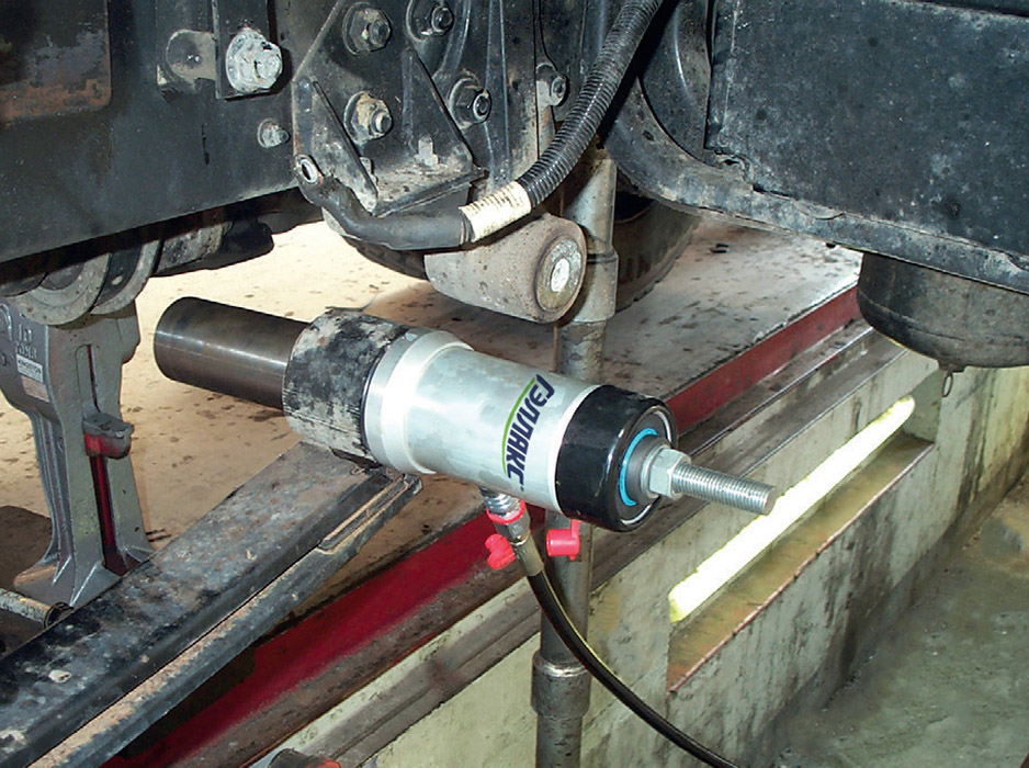 Выпрессовщик сайлентблоков, усилие 26 т (гидроцилиндр из алюминия)