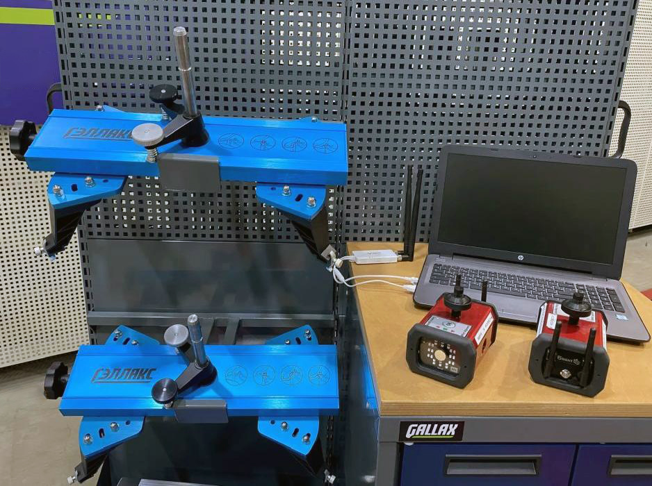 Электронный стенд сход-развал для грузовых автомобилей, автобусов и спецтехники Трак Камера