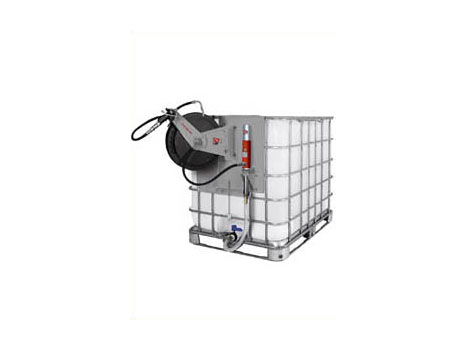 Комплект для раздачи масла из 1000 л IBC пластиковых танкеров (насос с укороч. штангой 3:1 с настен. крепл. серия С50, катушка со шлангом 10мх1/2", пистолет для раздачи масла, шланг под танкер), 25л/мин; 1МПа