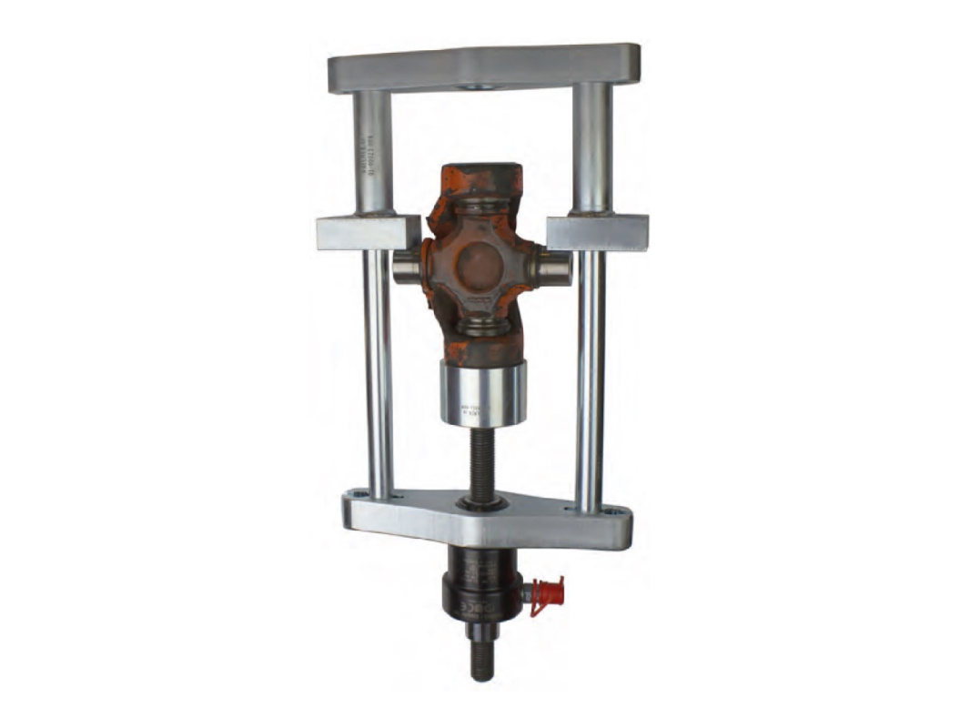 Комплект оснастки для съемника крестовины кардана