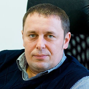 Ежов Алексей Иванович Ежов Алексей Иванович. Заведующий складом