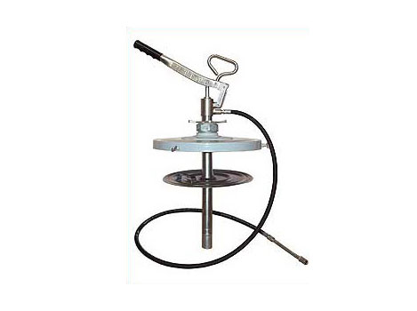 Нагнетатель смазки ручной высокого давления под бочки 12 - 15кг с пластиной следящей, 35МПа, 2 гр./ход штока, шланг 1,5 м с гидравлической муфтой. БОЧКА В КОМПЛЕКТ НЕ ВХОДИТ