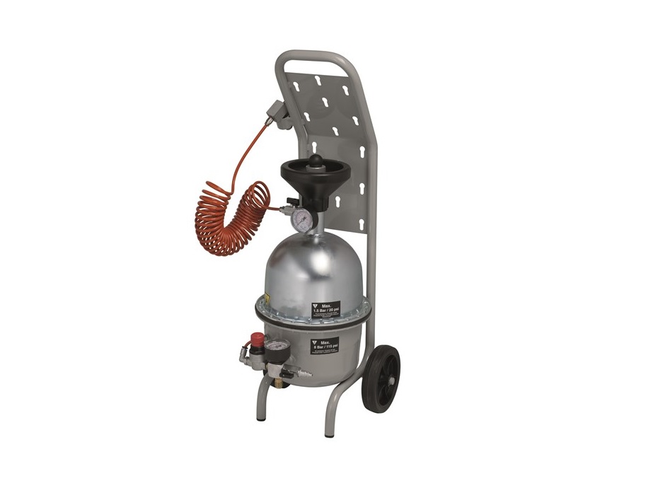 Устройство для слива и прокачки тормозной жидкости, ёмкость 5 л.