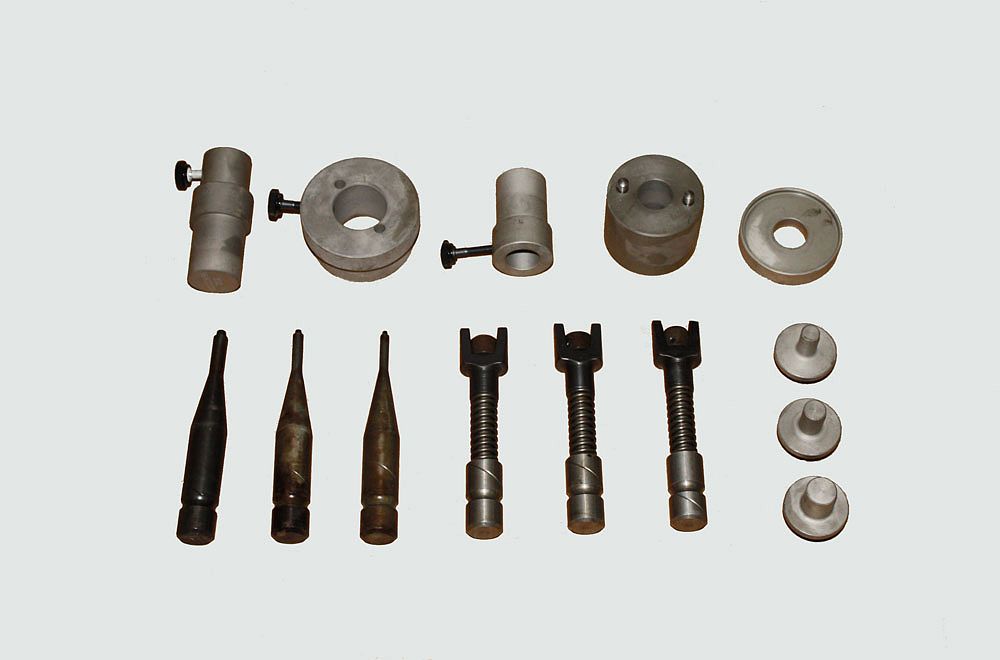 Комплект инструмента 5/6/8 мм, подпружиненный клепальный пуансон