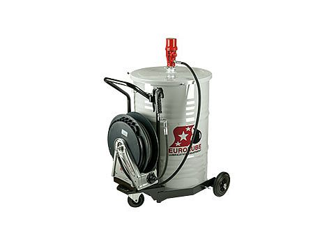 Нагнетатель смазки передвижной под бочку180 кг; без бочки, с пластиной прижимной; катушка с шлангом 10м x 3/8”; пистолет для раздачи смазки; пневмопривод 55:1; 1МПа; 0,7 кг/мин.