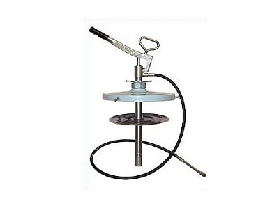 Нагнетатель смазки ручной высокого давления под бочки 12 - 15кг с пластиной следящей, 35МПа, 2 гр./ход штока, шланг 1,5 м с гидравлической муфтой. БОЧКА В КОМПЛЕКТ НЕ ВХОДИТ