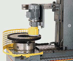 Комплект инструмента для проточки и шлифовки маховиков