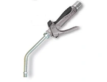 Пистолет маслораздаточный с жёстким носиком 45° с автоматическим каплеулавливателем, 10 МПа, для моторного масла вязкостью до SAE 60