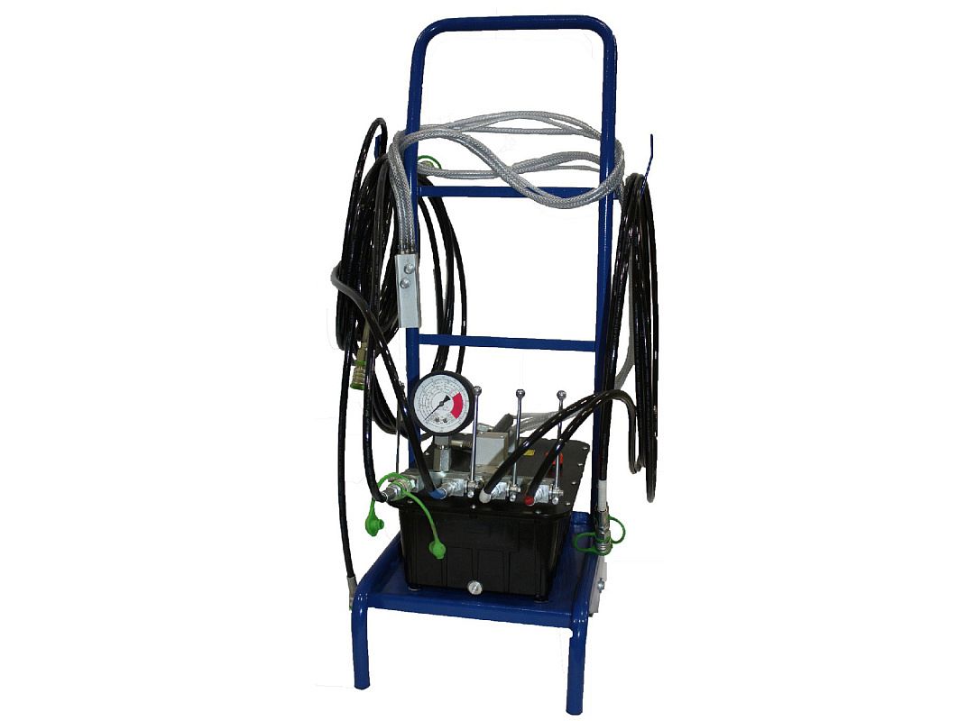 Насосная станция гидравлическая, пневматический привод, 4 выхода, с пультом ДУ, 70 МПа, 9200 см3