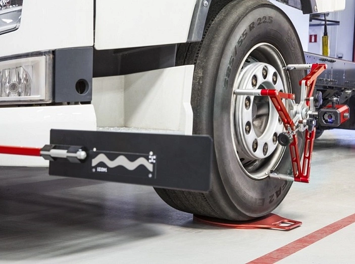 Стенд электронный сход развал для грузовых автомобилей, автобусов, измерение рам Cam-aligner