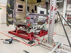 Правка кабин грузовых автомобилей, и кузовов автобусов