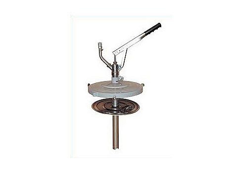 Насос ручной для наполнения смазкой пистолетов раздаточных, для бочек 12,5 - 15 кг., насос с прижимной пластиной, 80 гр. за один ход штока