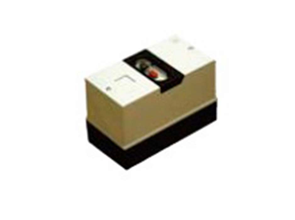 Пускатель вентилятора кнопочный с встроенной защитой двигателя 2,5-4 А