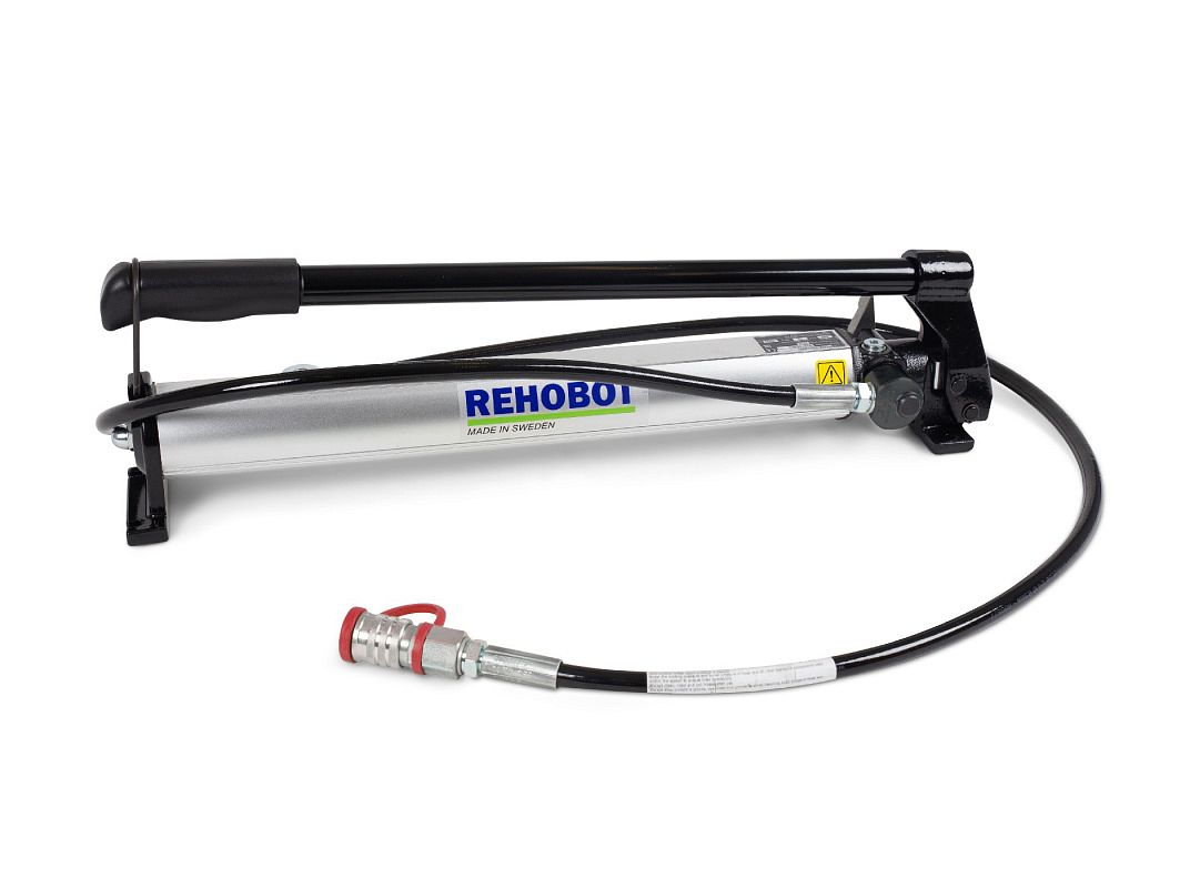 Насос ручной гидравлический одноступенчатый со шлангом и БРС (70МПа, 0,6л, 6 кг)