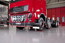 Стенд  сход развал лазерный для грузовых автомобилей и коммерческого транспорта  