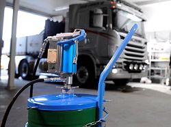 Насосы пневматические для смазки 10:1, 25:1, 60:1, 80:1