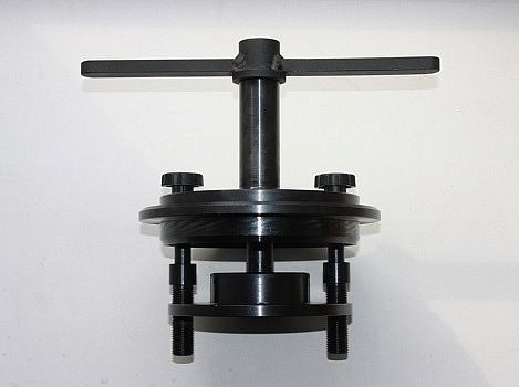 Установщик заднего сальника коленвала автомобиля Скания