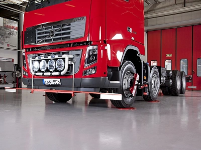 Стенд лазерный сход развал для грузовых автомобилей, автобусов, прицепов, полуприцепов базовый