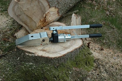 Расширитель гидравлический с ручным приводом, усилие 2 т, раскрытие 120 мм