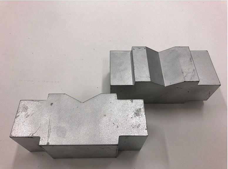 V-образные призмы для пресса ZHB10/ZMB6