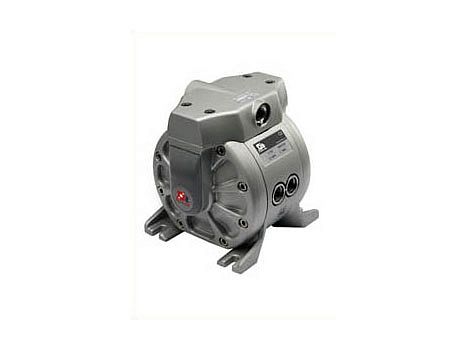 Насос диафрагменный ЕD50 AL/MIX (смешивание 50/50) для перемешивания масел, охлаждающих и стеклоомывающих жидкостей; 1:1; 50 л/мин.; 0,7 МПа; вход воздуха G3/8"(f); вход жидк 2x3/8”(f); выход жидк G1/2"(f); +80°С